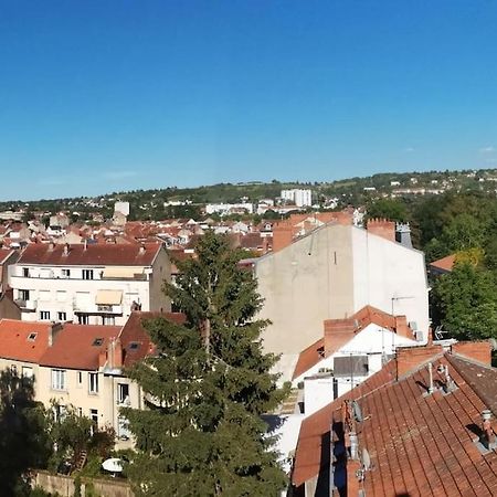 Bel Appartement Au Bord De L'Allier Classe 4* Vichy Exterior photo