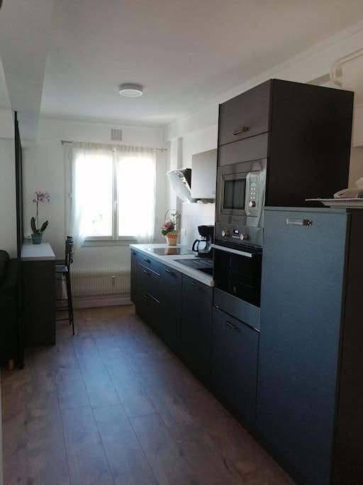Bel Appartement Au Bord De L'Allier Classe 4* Vichy Exterior photo